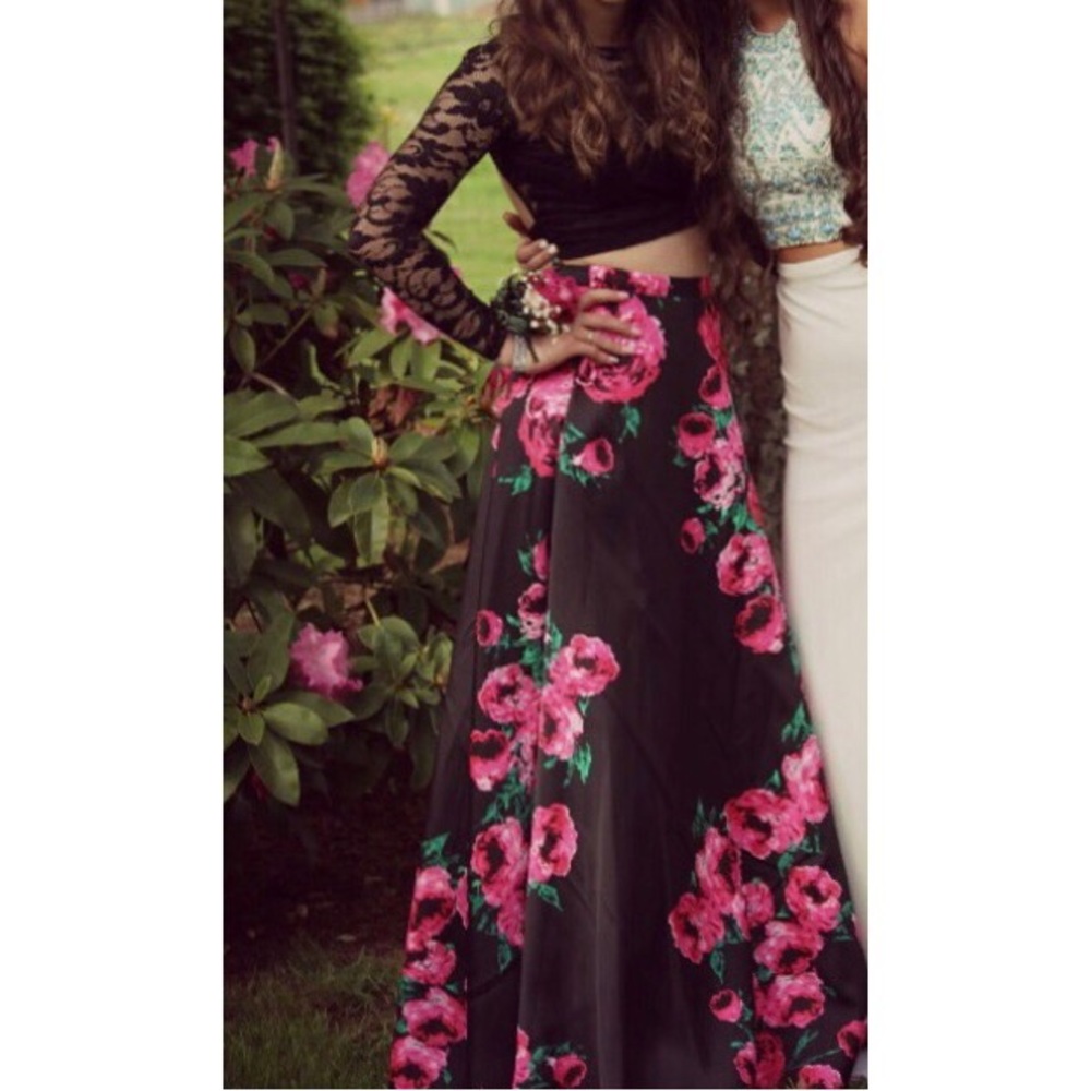 Prom dress